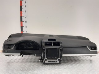 Панель передняя салона (торпедо) Toyota Camry 2011-2014