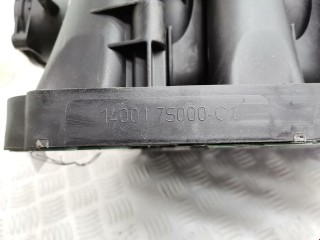 Коллектор впускной, ориг. номер 140017S005, 140017S000, Nissan Armada 2003-2007