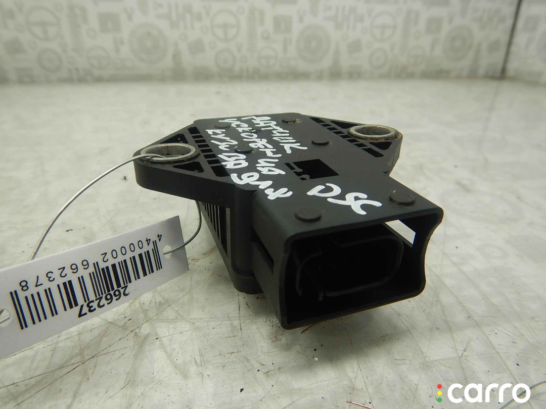 0265005266, 34526774039 Датчик ускорения BMW 5 E60/E61 2003г. - фото №5