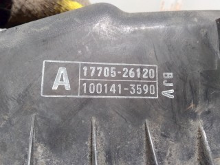 Корпус воздушного фильтра Toyota Auris 2006-2010