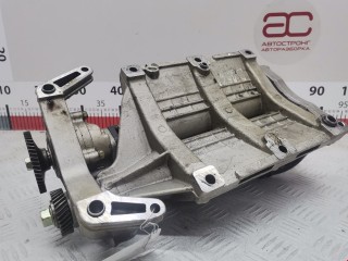 Насос масляный, ориг. номер 261004X140, Kia Carnival 2002-2006