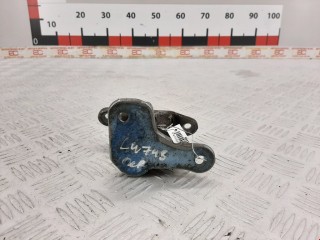 Петля двери передней правой Mercedes B W245 2005-2008