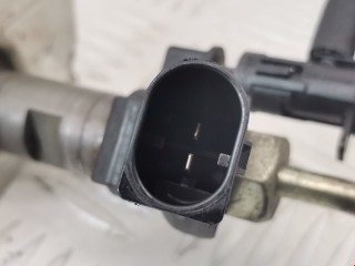 Форсунка, ориг. номер 0445116030, 03L130277, Volkswagen Passat 2005-2010