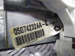 Стеклоподъемник электрический задний правый, ориг. номер 05179962AA, Dodge Caliber 2006-2009