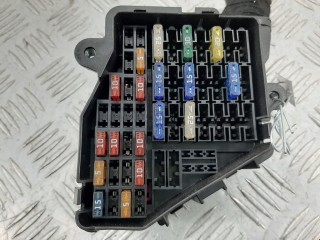 Блок предохранителей, ориг. номер 8L0941822A, 4136994, Volkswagen Passat 2000-2005
