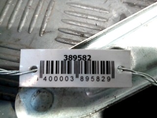 Стеклоподъемник задний правый, ориг. номер 6983002090, Toyota Corolla 2000-2004