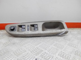 Блок управления стеклоподъемниками Volkswagen Passat 2005-2010