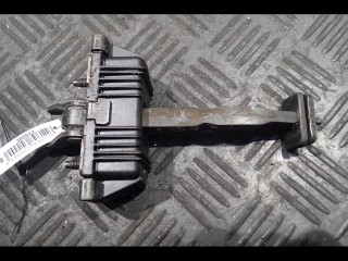 Ограничитель открывания двери, ориг. номер 6863005040, Toyota Avensis 2000-2003