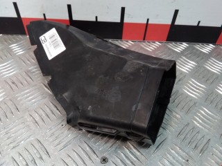 Воздухозаборник, ориг. номер 4F0129618J, Audi A4 2000-2006