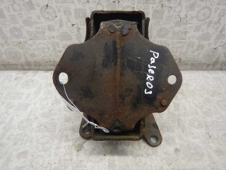 Подушка крепления двигателя, ориг. номер MR554231, Mitsubishi Pajero 1997-2004