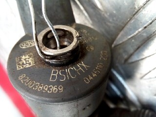 Форсунка, ориг. номер 0445110230, 8200389369, Renault Megane 2002-2006