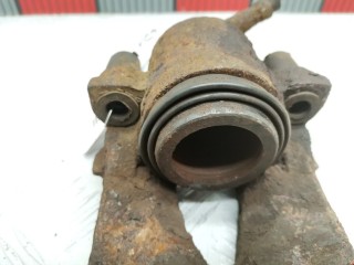 Суппорт передний правый, ориг. номер 1K0615124D, Volkswagen Fox 2003-2009