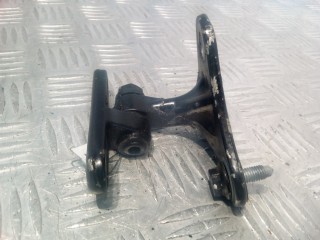 Петля двери передней правой Mercedes C W203 2000-2004