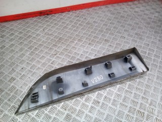 Молдинг двери задней правой, ориг. номер 828769175R, Renault Scenic 2009-2012