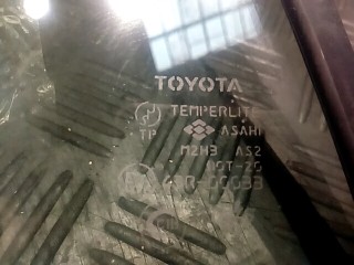 Форточка задняя правая, ориг. номер 6818842020, Toyota RAV4 2000-2003