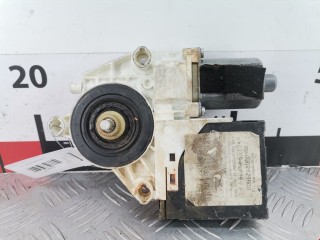 Моторчик стеклоподъемника, ориг. номер 8P0959802L, Audi A3 2003-2005