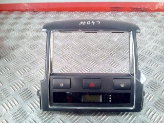Часы Kia Sorento 2006-2011