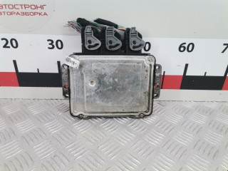 Блок управления двигателем Renault Laguna 2001-2005