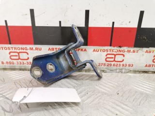 Петля двери передней правой, ориг. номер F15159210C, Mazda 3 2006-2009