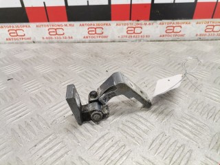 Петля двери передней правой Audi A4 2004-2009