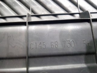 Накладка на порог, ориг. номер C14568730, C14568730B, Mazda Premacy 1999-2001