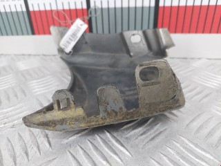 Ус под фару правый, ориг. номер 57775FE000, Subaru Impreza 2000-2002