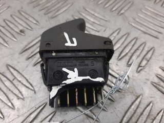 Кнопка стеклоподъемника, ориг. номер 7700433115, Renault Scenic 1999-2003