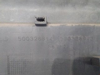 Молдинг двери передней левой, ориг. номер 500326814, Iveco Daily 1999-2006