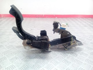 Узел педальный (блок педалей) Ford Focus 2004-2008
