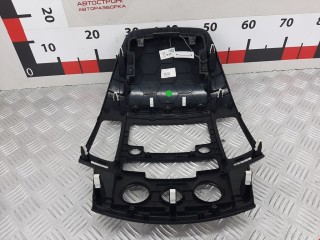 Накладка декоративная на торпедо, ориг. номер 84741-2R900, Hyundai i30 2007-2010