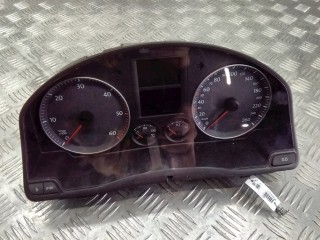 Щиток приборов (приборная панель) Volkswagen Golf Plus 2005-2009