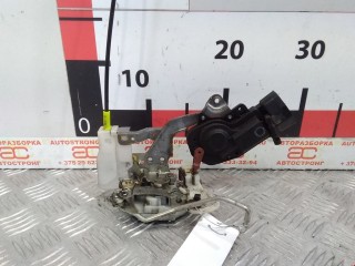 Замок двери передней правой, ориг. номер 690300H010, Toyota Aygo 2005-2008