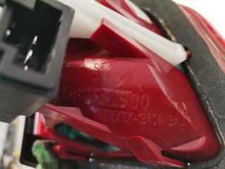 Фонарь крышки багажника правый, ориг. номер 9687582980, 6350JQ, Citroen C5 2004-2008