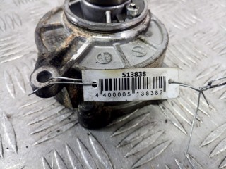Насос вакуумный Mercedes C W204 2007-2011