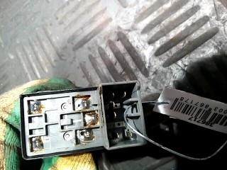 Кнопка стеклоподъемника, ориг. номер 95015361, Chevrolet Spark 2009-2016