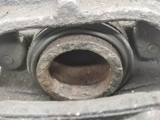Суппорт передний правый, ориг. номер 1K0615124E, Volkswagen Touran 2003-2006