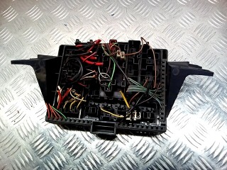 Блок предохранителей, ориг. номер 6811843, 00518735520, Ford Transit 1986-1991