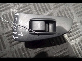 Кнопка стеклоподъемника, ориг. номер 8481005050, Toyota Avensis 2003-2006