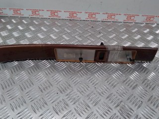 Накладка декоративная на торпедо, ориг. номер 51458147430, BMW 7 E32 1986-1994