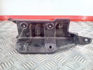 Кронштейн крепления бампера заднего Audi A6 2001-2005