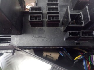 Блок предохранителей, ориг. номер 82241AG010, MB100200B, Subaru Legacy 2003-2007