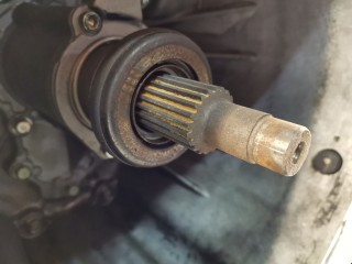 КПП механическая (МКПП) 5-ступенчатая, ориг. номер 2471167J00, Suzuki Grand Vitara 2005-2008
