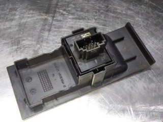 Блок управления стеклоподъемниками, ориг. номер 10093355, 6JC959858B, Seat Toledo 2012-2019