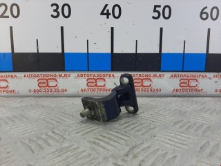 Петля крышки багажника Volkswagen Golf 1997-2006