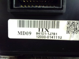 Дисплей, ориг. номер 941011J781, 12000-014111U, Hyundai i20 2012-2014