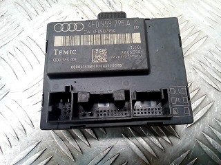 Блок комфорта Audi A6 2001-2005