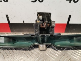 Ручка крышки багажника, ориг. номер 90463727, 90480797, Opel Vectra 1995-2000