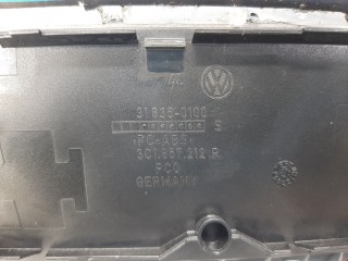Накладка декоративная на торпедо, ориг. номер 3C1857212R, 3C1857212AA, Volkswagen Passat 2005-2010