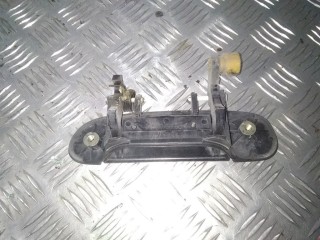 Ручка двери наружная задняя правая, ориг. номер B25D-72-410A, Mazda 323 1998-2001