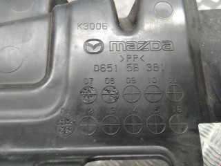 Накладка панели крепления облицовки (телевизора), ориг. номер D65156381, Mazda 2 2007-2010